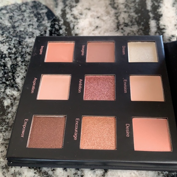 REALHER Dreams So Big Eyeshadow Palette, Brand New/Never Used - Picture 6 of 7